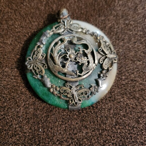 Vintage 1940s Chinese Dragon and Phoenix butterfly jade Pendant - Picture 2 of 4